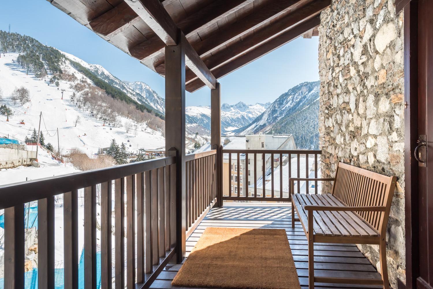 Riu Nere - Pleta De Jus By Totiaran Villa Naut Aran Luaran gambar